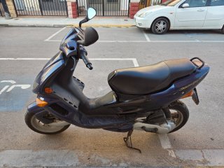 Peugeot Speedfight Azul