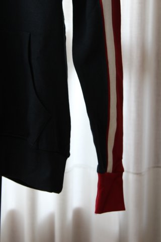 Sudadera con capucha y logo