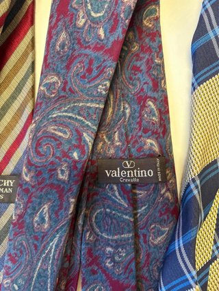 Lotto 4 cravatte uomo: Dior, Givenchy, Valentino