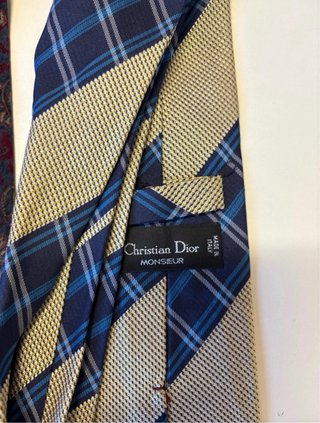 Lotto 4 cravatte uomo: Dior, Givenchy, Valentino