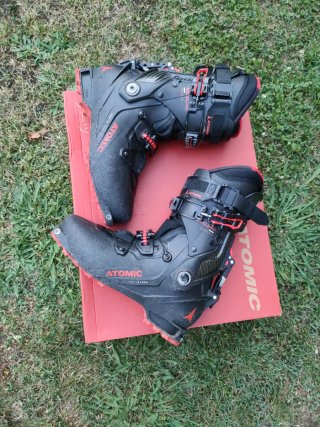 Botas esquí travesía Atomic Backland Carbon 27.5