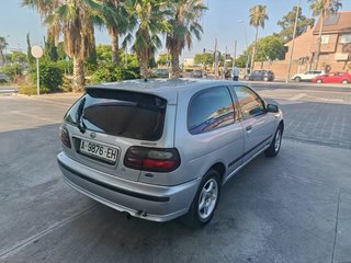 Nissan Almera 2000