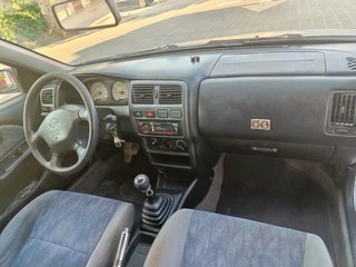 Nissan Almera 2000
