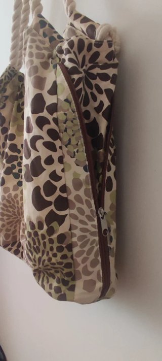 Bolso de verano estampado floral