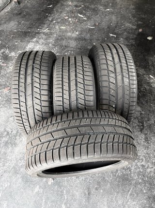 4 Neumáticos de Invierno Toyo Snowprox 245/40R19