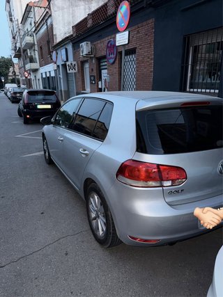 Volkswagen Golf VI