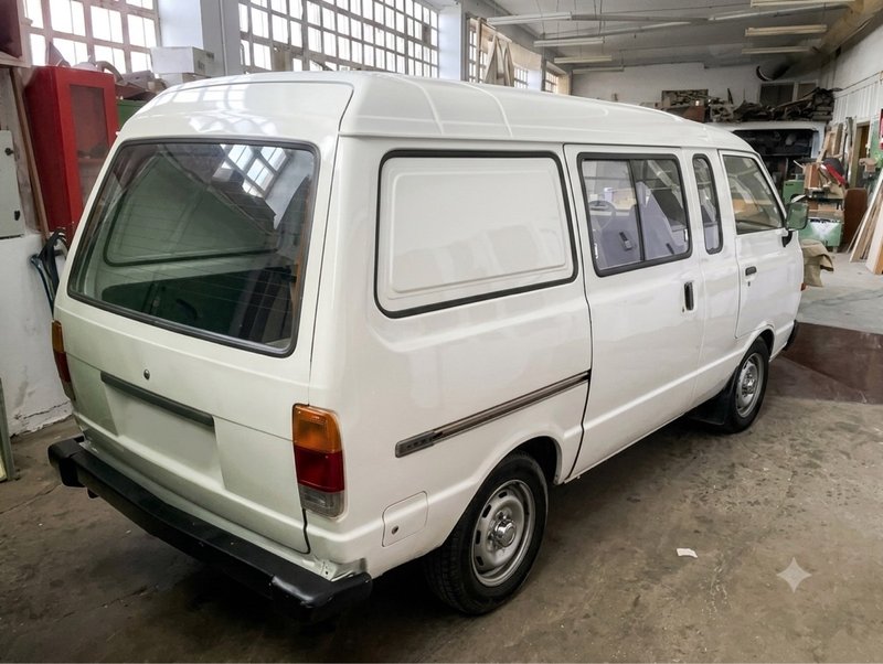 Nissan Vanette 1993 - foto 1