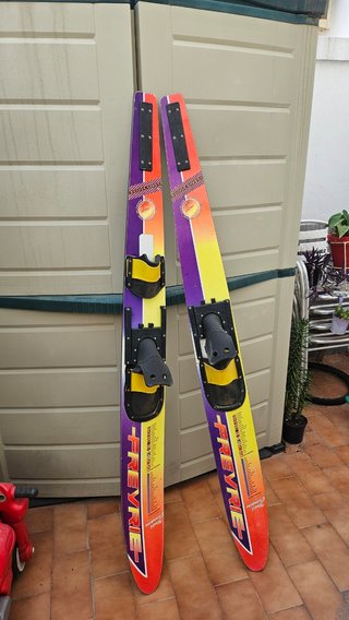 Esquís Acuáticos Freeride