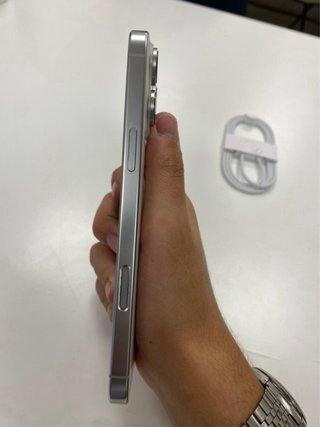 Iphone 16 Pro max 256gb como nuevo.