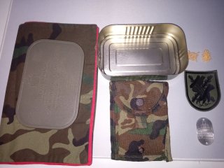 LOTE PAÑUELO INFANTERÍA + VARIOS ARTÍCULOS