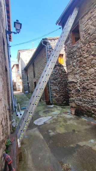 Escalera 10m 2 planos mecánicos NF