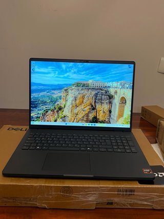 Portátil Dell Pro 16 PC16255 512GB Ryzen 5 PRO new
