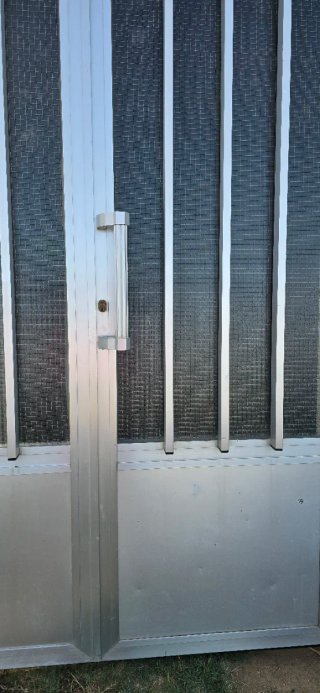 Puerta doble hoja con cristal