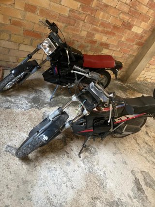 Derbi FDS World Champion Negra/Roja