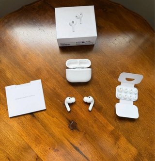 Apple AirPods 3 con ricevuta