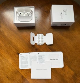 Apple AirPods 3 con ricevuta