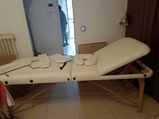 Mesa de masajes.646870174