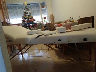 Mesa de masajes.646870174