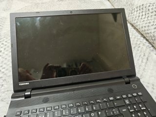 Portátil Toshiba Negro