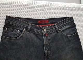 Pantalones vaqueros negros Pierre Cardin
