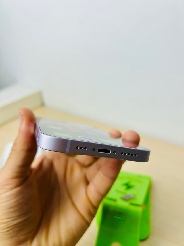iPhone 14 128GB 81% Batteria