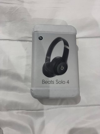 Beats Solo 4 Nuevos Negro