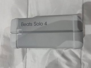 Beats Solo 4 Nuevos Negro