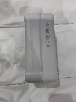Beats Solo 4 Nuevos Negro