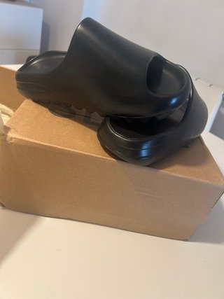 Adidas Yeezy Slide Negro