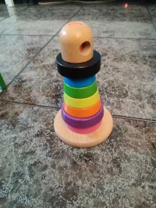 Juego de martillo y clavijas de madera Ikea