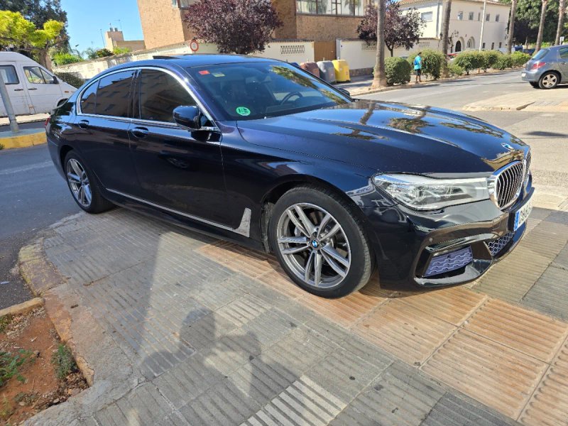 BMW Serie 7 2016 - foto 1