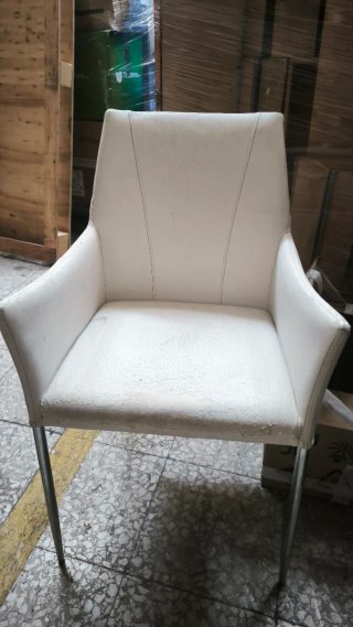 Silla de piel para salón