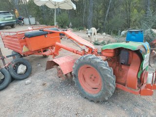 Tractomula Pascuali con remolque