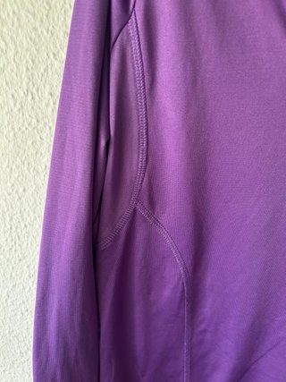 Chaqueta deportiva morada Lefties