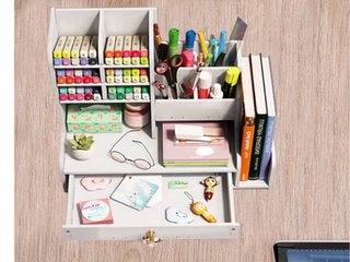 Organizador de escritorio blanco y dorado
