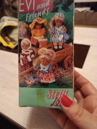 Muñeca Steffi Love Antigua en Caja