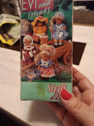 Muñeca Steffi Love Antigua en Caja