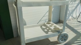 Mesa camarera auxiliar veraniega