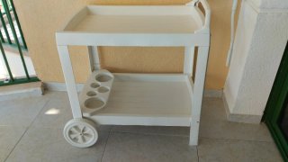 Mesa camarera auxiliar veraniega