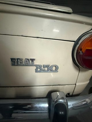 SEAT 600E Auto Clásico