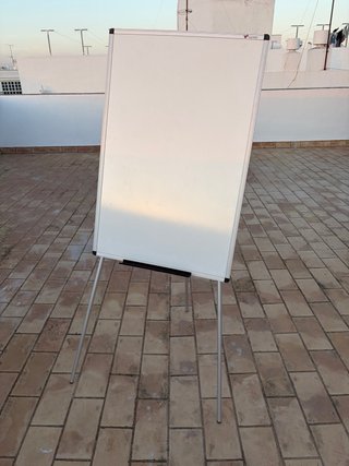 Pizarra blanca portátil con soporte