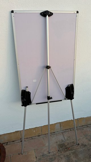 Pizarra blanca portátil con soporte