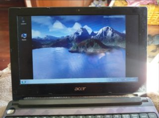 Acer Aspire One, mini netbook portatile da 10,1", colore: rosa