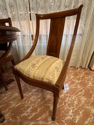 Mesa redonda madera extensible con 4 sillas
