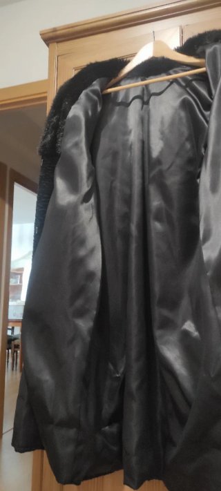 Abrigo de astracán negro