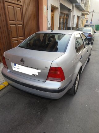 Volkswagen Bora 2002