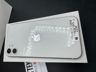 Iphone 11 128GB//BAT 100%!!GARANTÍA!!CAMBIOS!!