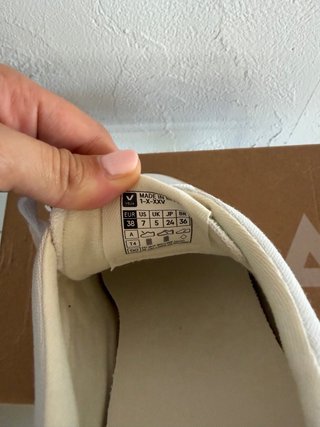 Zapatillas Veja Mujer Blancas y Beige