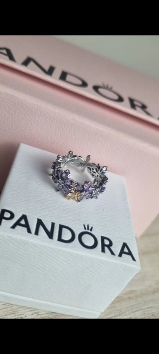 Pulsera y Anillo Pandora Bridgerton