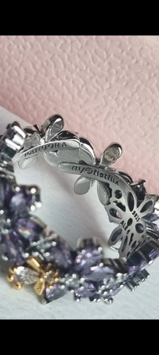 Pulsera y Anillo Pandora Bridgerton